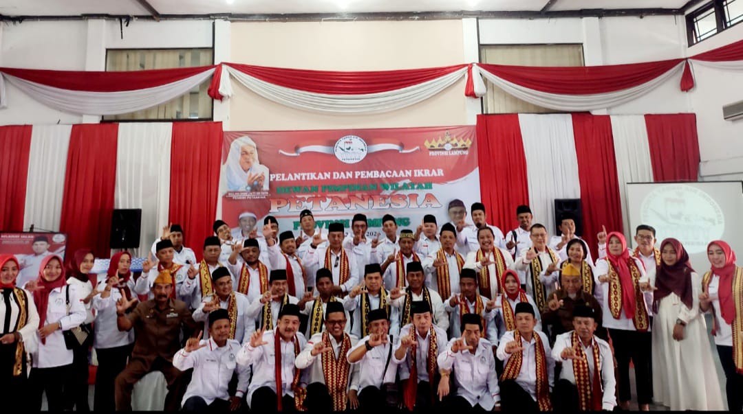 $rows[judul]