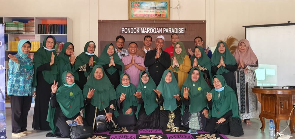 $rows[judul]