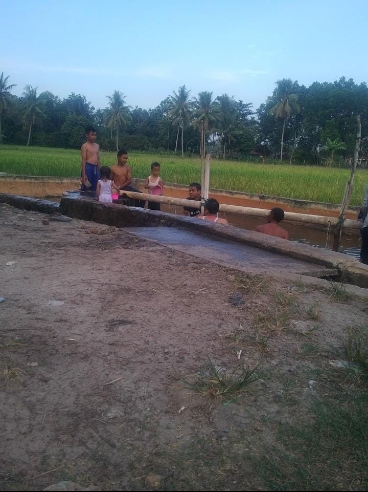 $rows[judul]